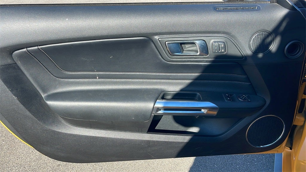 2022 Ford Mustang EcoBoost Premium