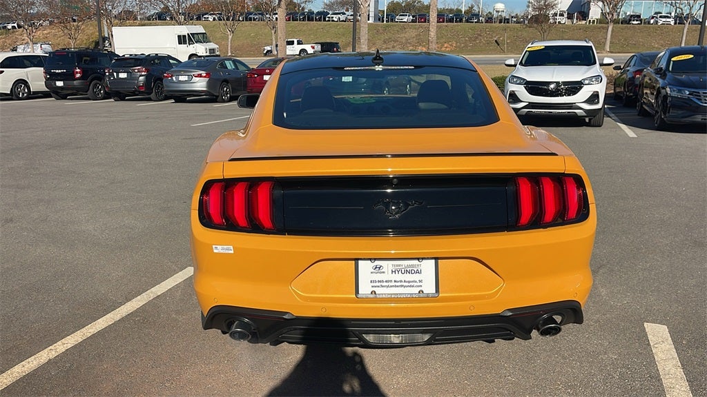 2022 Ford Mustang EcoBoost Premium