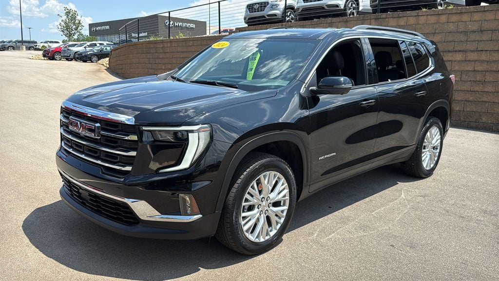 2024 GMC Acadia Elevation