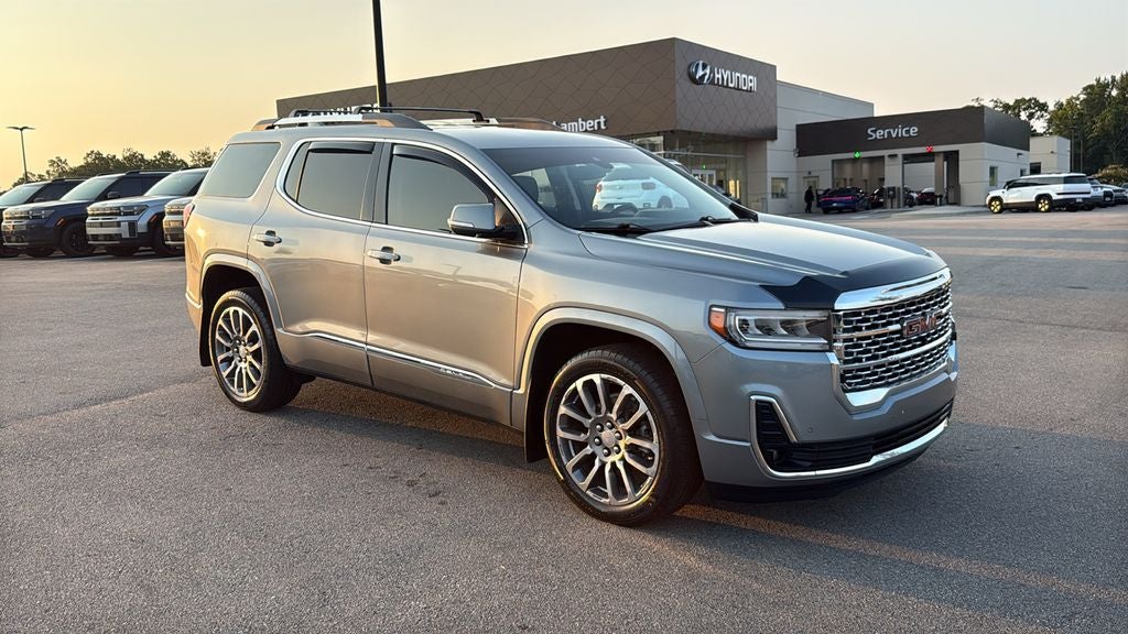 2023 GMC Acadia Denali