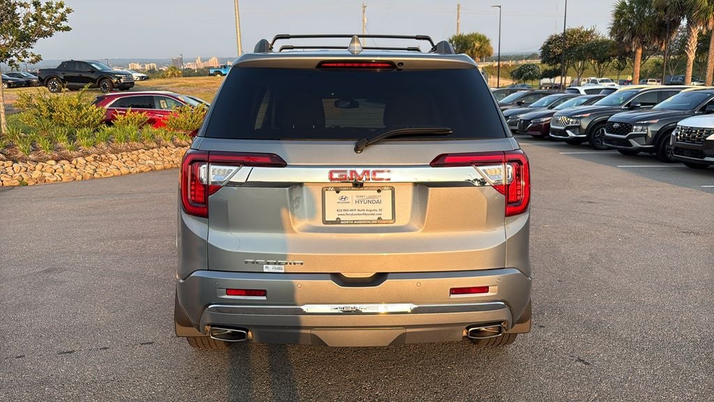 2023 GMC Acadia Denali