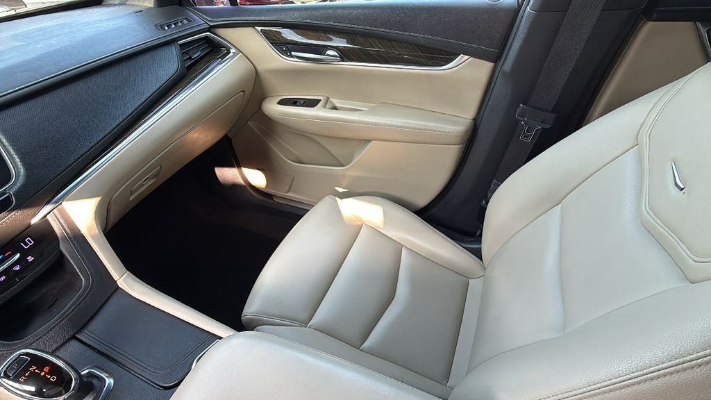 2019 Cadillac XT5 Base