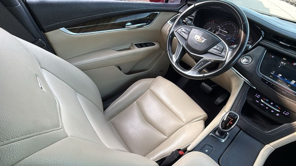 2019 Cadillac XT5 Base