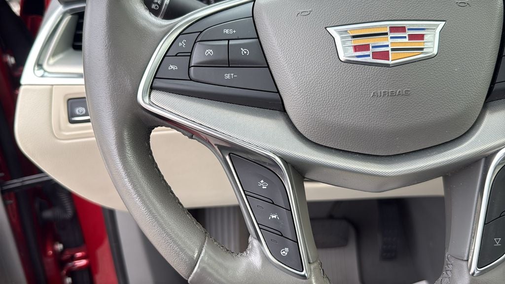2021 Cadillac XT5 Premium Luxury