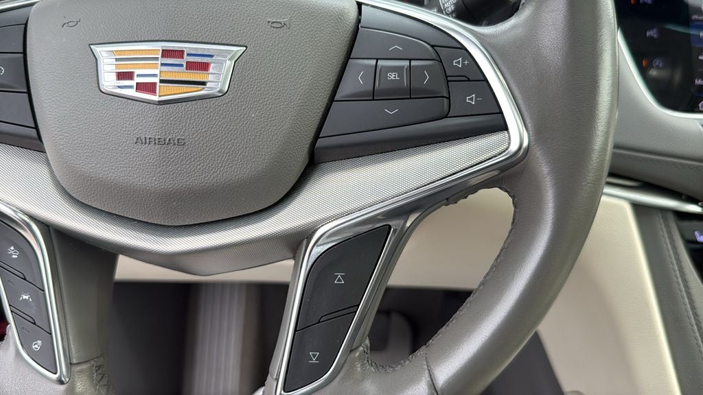 2021 Cadillac XT5 Premium Luxury