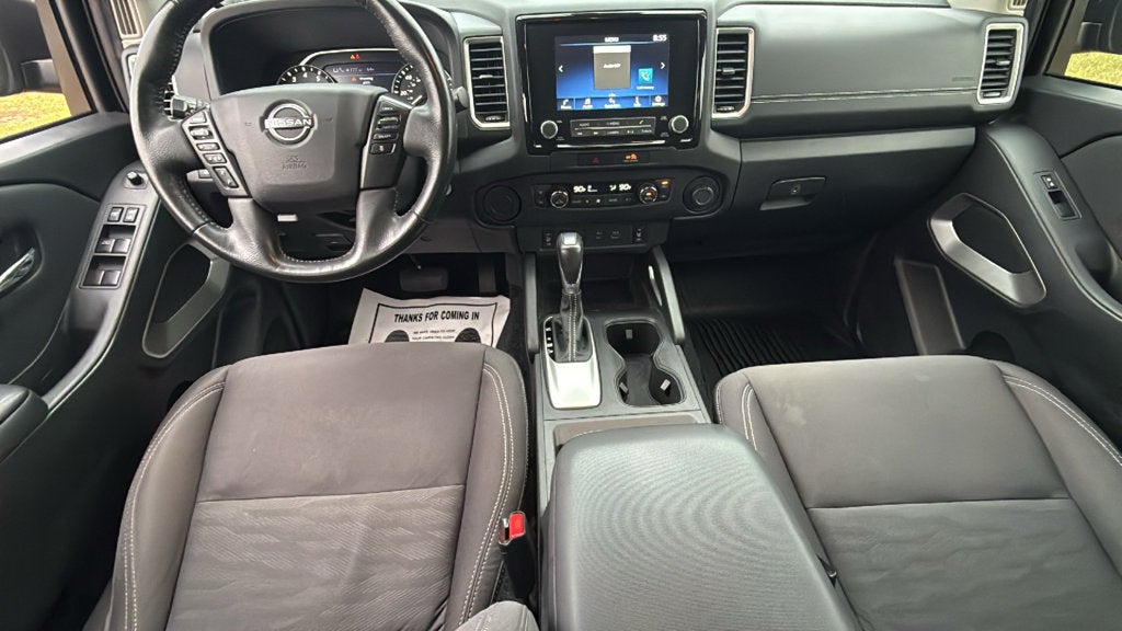 2022 Nissan Frontier SV