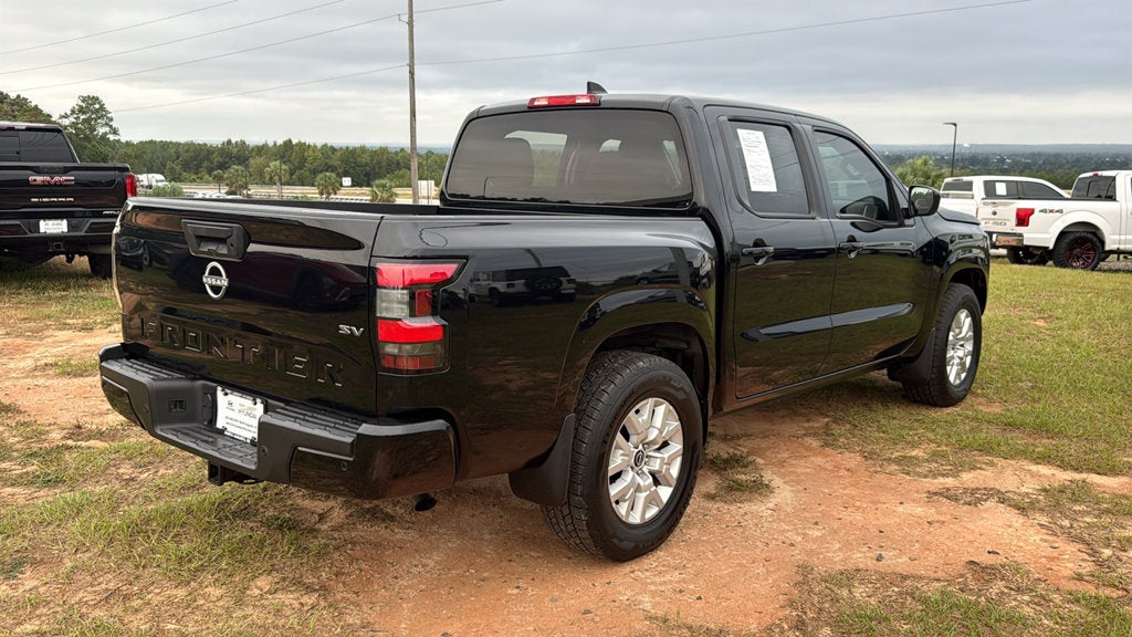2022 Nissan Frontier SV
