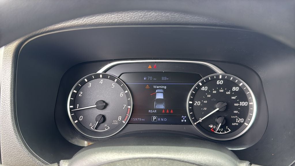 2024 Nissan Frontier SV