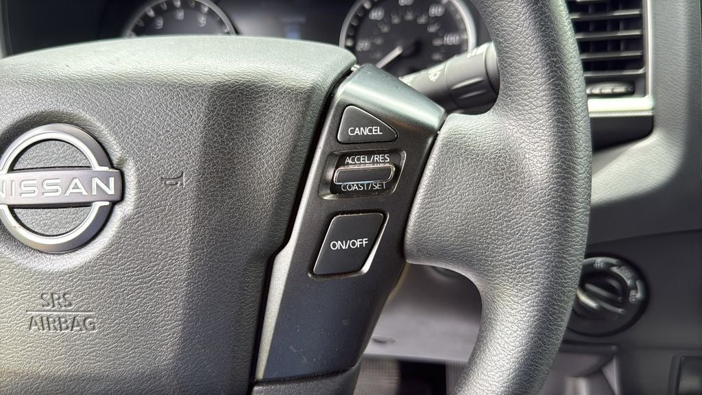 2024 Nissan Frontier SV