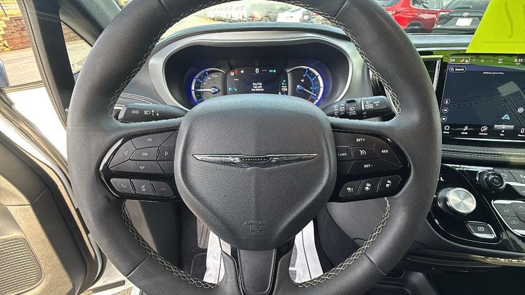 2024 Chrysler Pacifica Hybrid Select