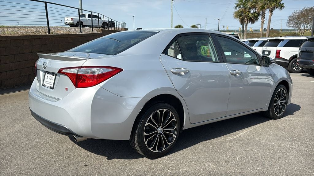 2015 Toyota Corolla S Plus
