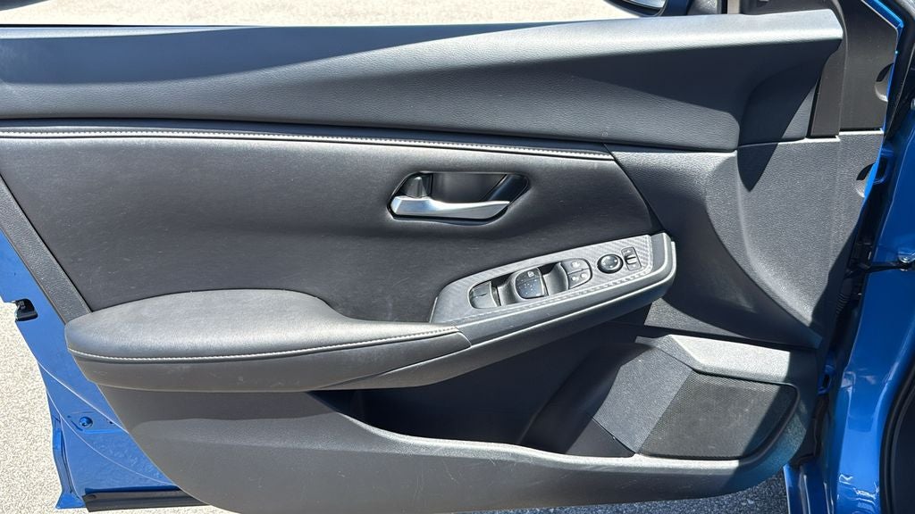 2025 Nissan Sentra SV - Photo 15