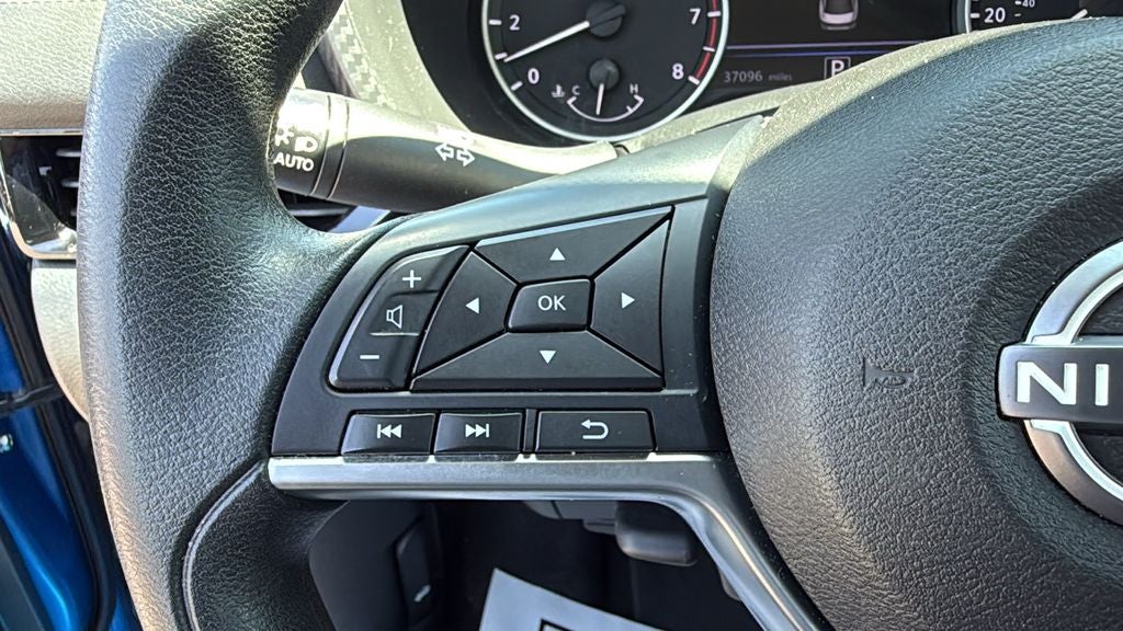 2025 Nissan Sentra SV - Photo 21
