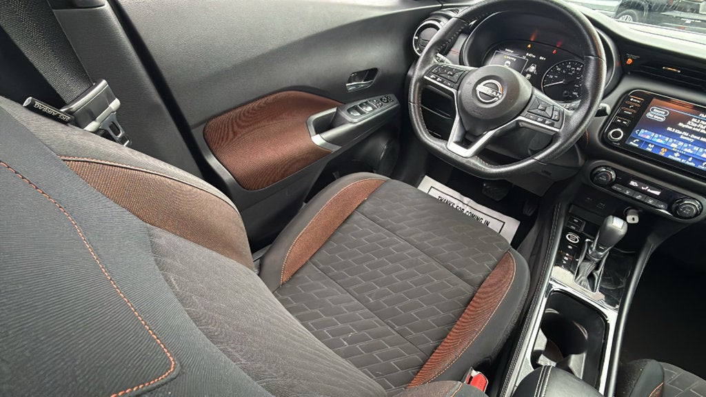 2024 Nissan Kicks SR