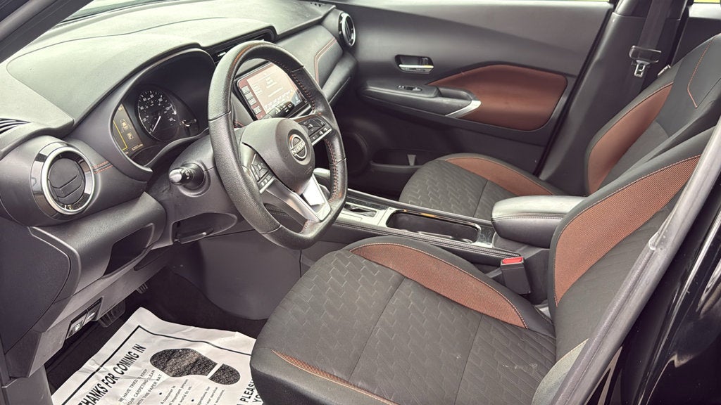 2024 Nissan Kicks SR