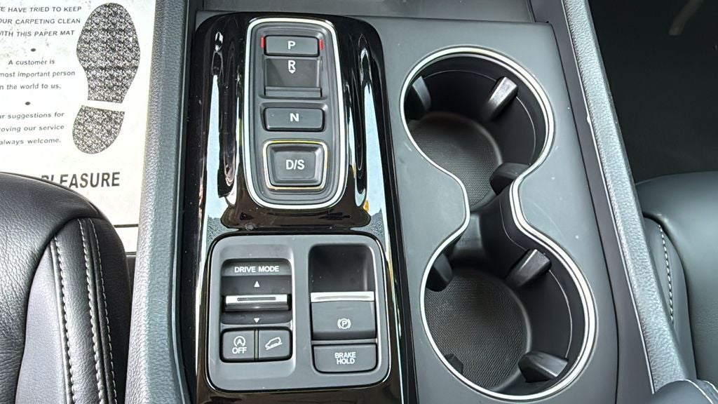 2025 Honda Pilot Touring
