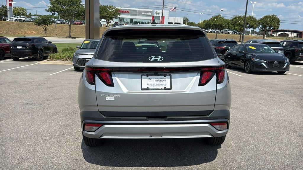 2026 Hyundai TUCSON SE FWD