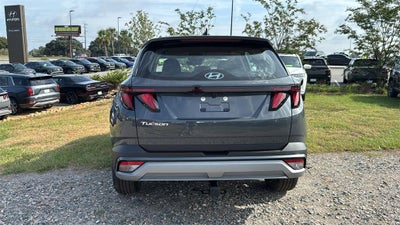 2026 Hyundai TUCSON SE FWD