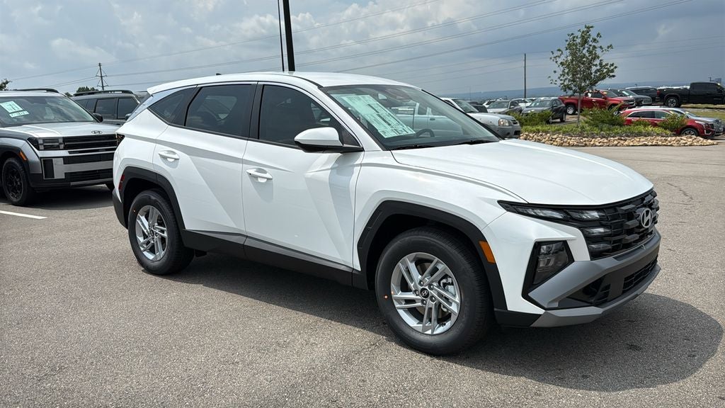 2026 Hyundai TUCSON SE FWD