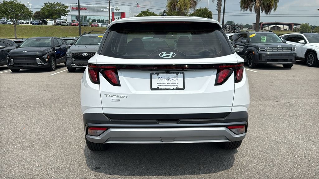 2026 Hyundai TUCSON SE FWD