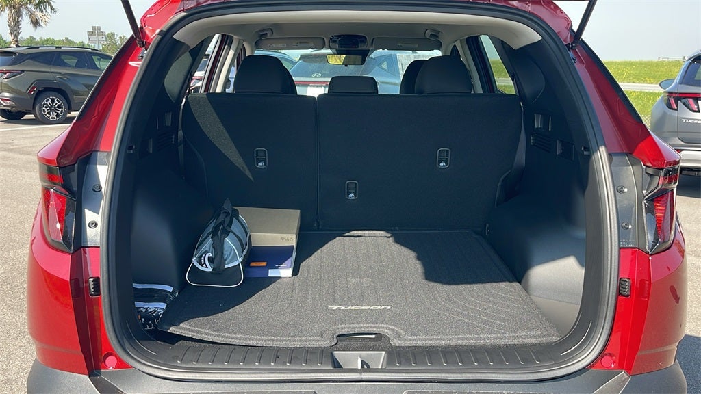 2025 Hyundai TUCSON SE