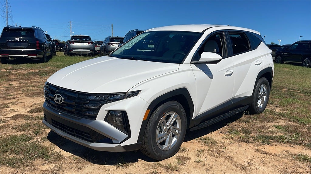 2026 Hyundai TUCSON SE FWD
