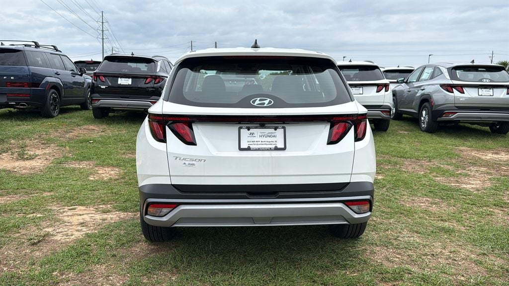 2026 Hyundai TUCSON SE FWD
