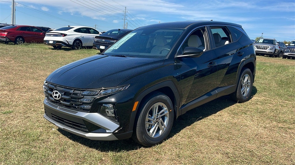 2026 Hyundai TUCSON SE FWD