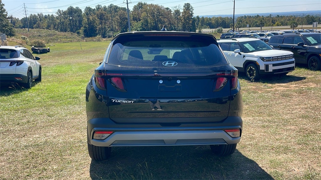 2026 Hyundai TUCSON SE FWD