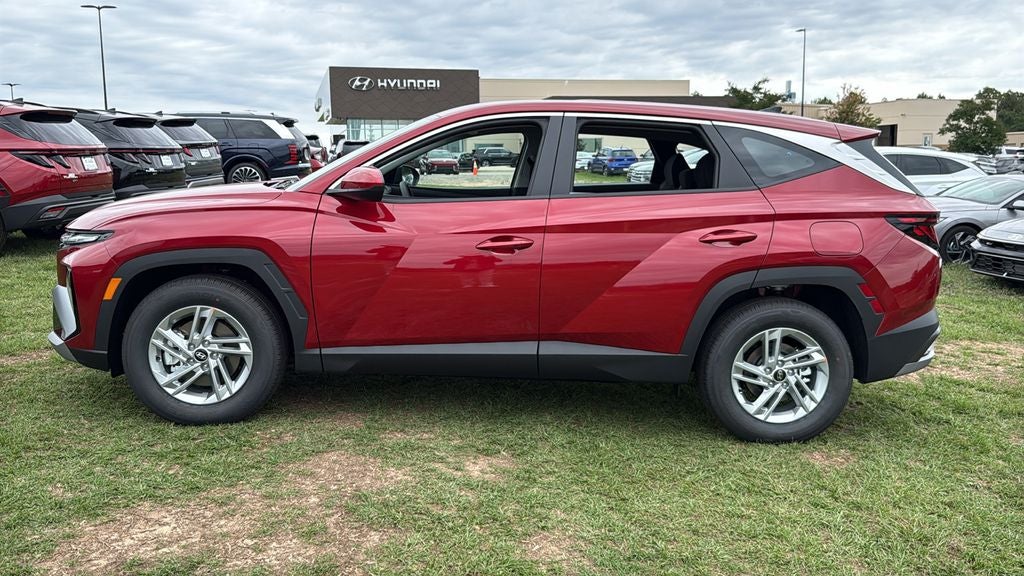 2026 Hyundai TUCSON SE FWD