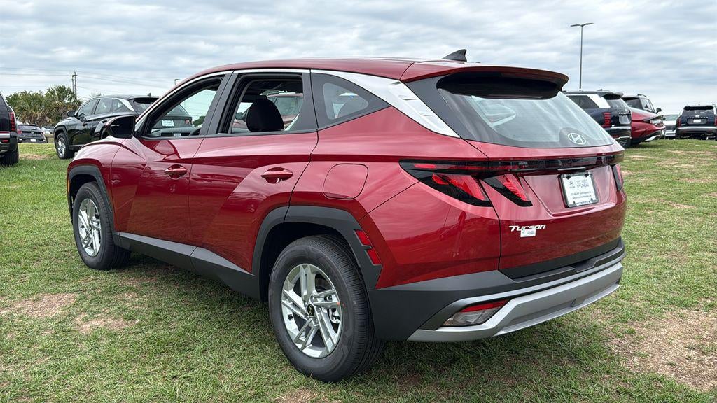 2026 Hyundai TUCSON SE FWD