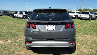 2026 Hyundai TUCSON SE FWD