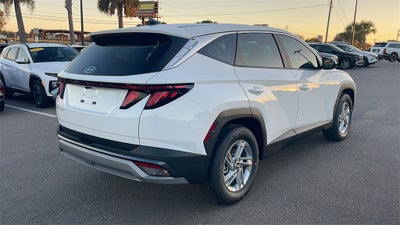 2026 Hyundai TUCSON SE FWD