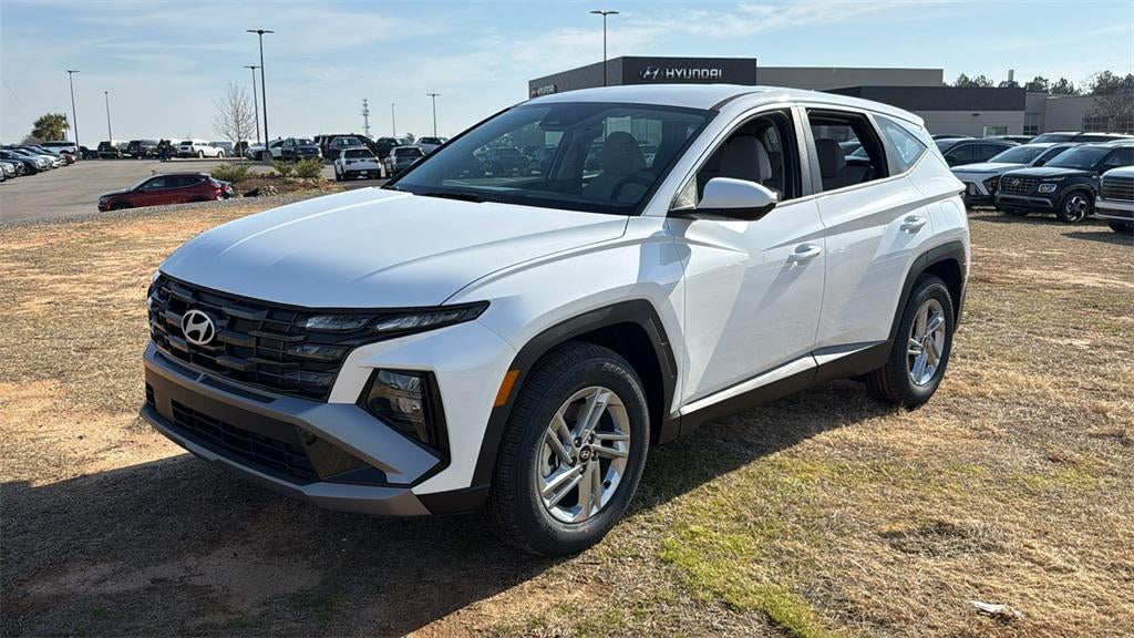 2026 Hyundai TUCSON SE FWD