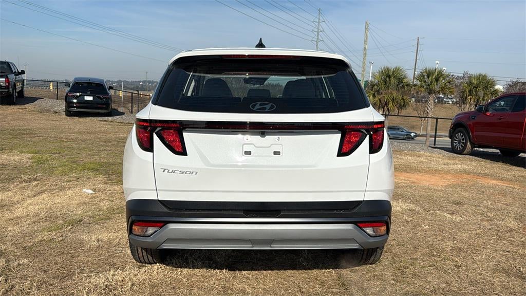 2026 Hyundai TUCSON SE FWD