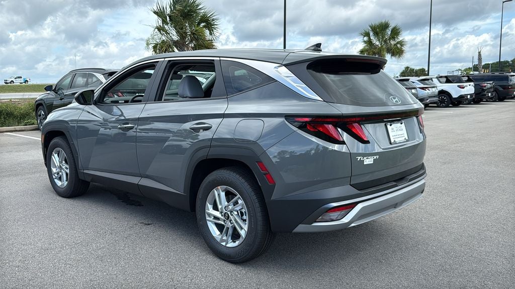 2026 Hyundai TUCSON SE FWD
