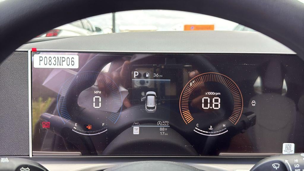 2026 Hyundai TUCSON SE FWD