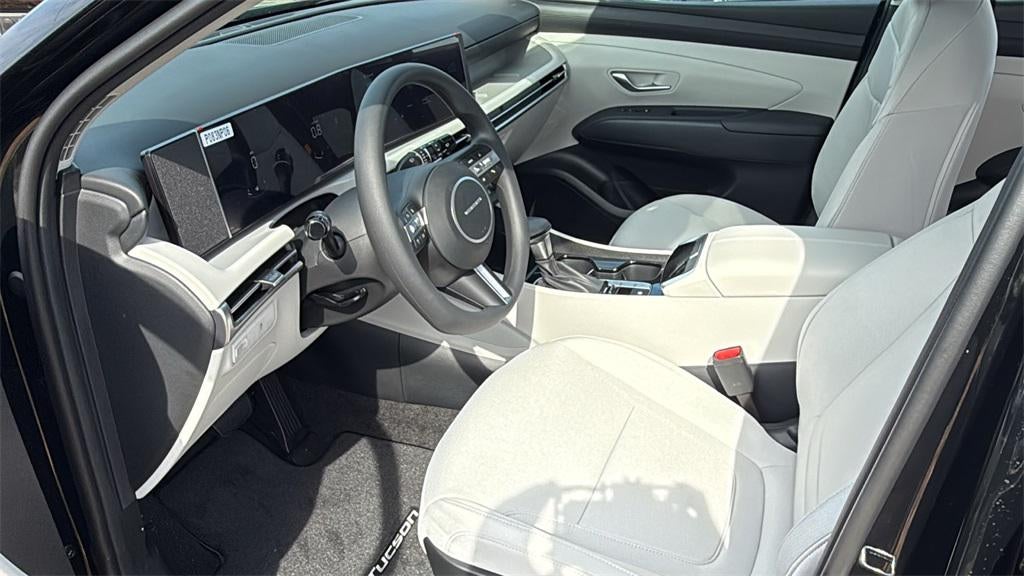 2026 Hyundai TUCSON SE FWD