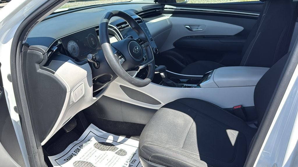 2024 Hyundai TUCSON SE