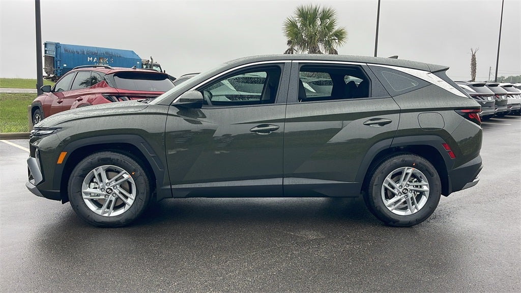 2025 Hyundai TUCSON SE