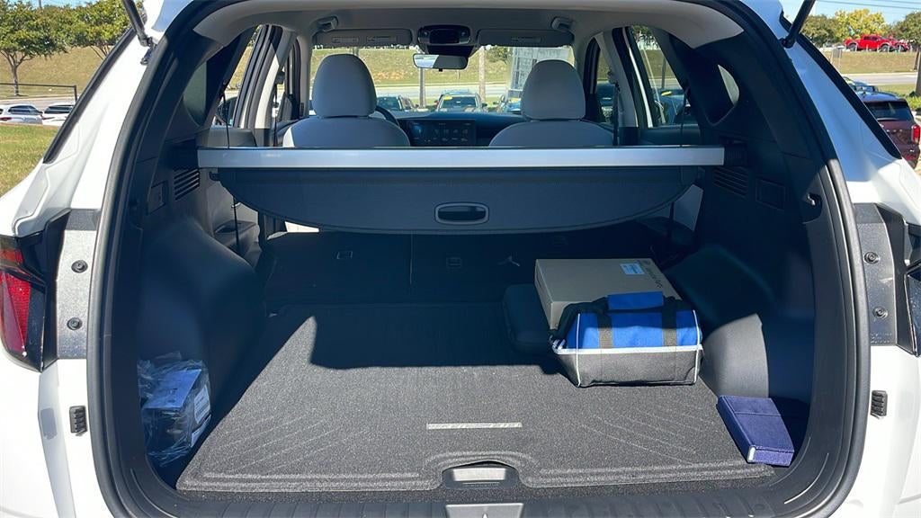 2026 Hyundai TUCSON SE FWD