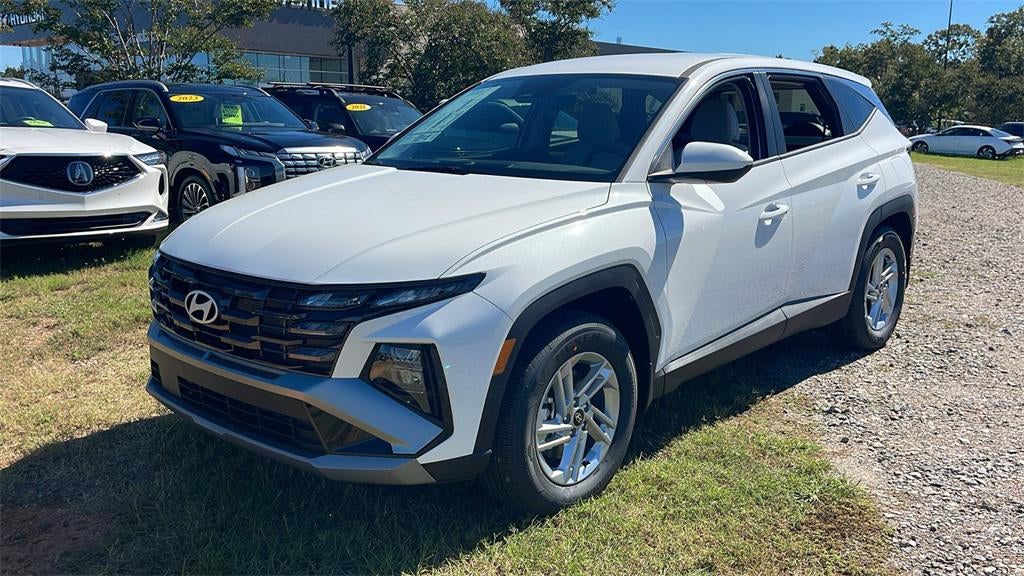 2026 Hyundai TUCSON SE FWD