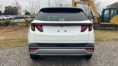 2026 Hyundai TUCSON SE FWD
