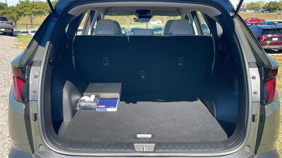 2026 Hyundai TUCSON SE FWD