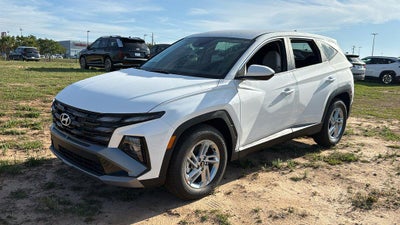 2026 Hyundai TUCSON SE FWD