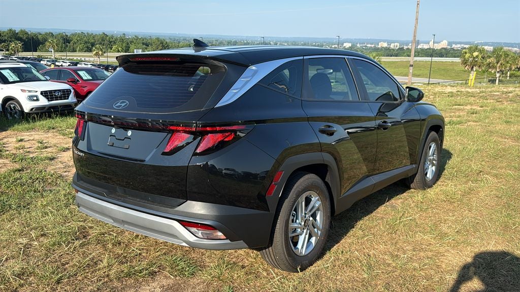 2026 Hyundai TUCSON SE FWD