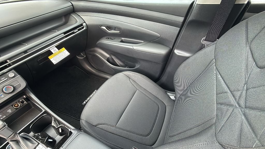 2026 Hyundai TUCSON SE FWD
