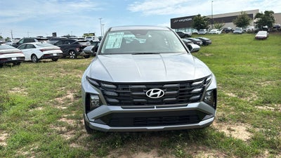 2026 Hyundai TUCSON SE FWD