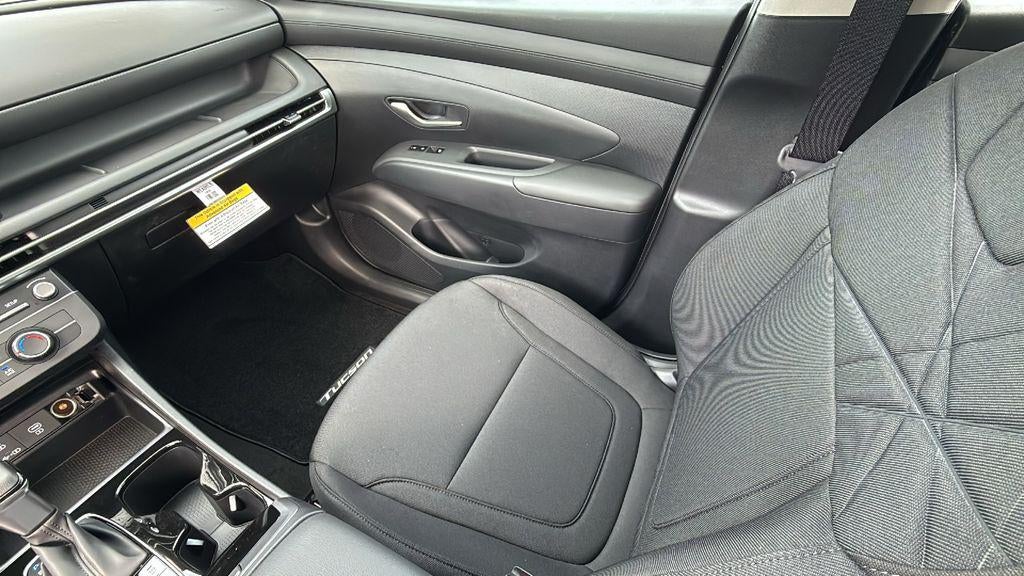 2026 Hyundai TUCSON SE FWD