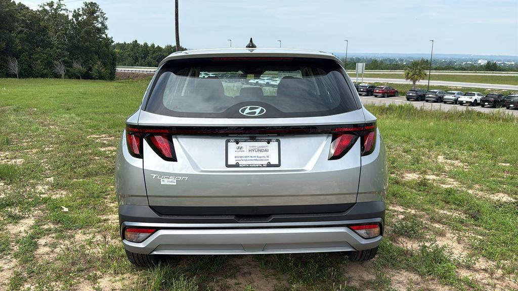 2026 Hyundai TUCSON SE FWD